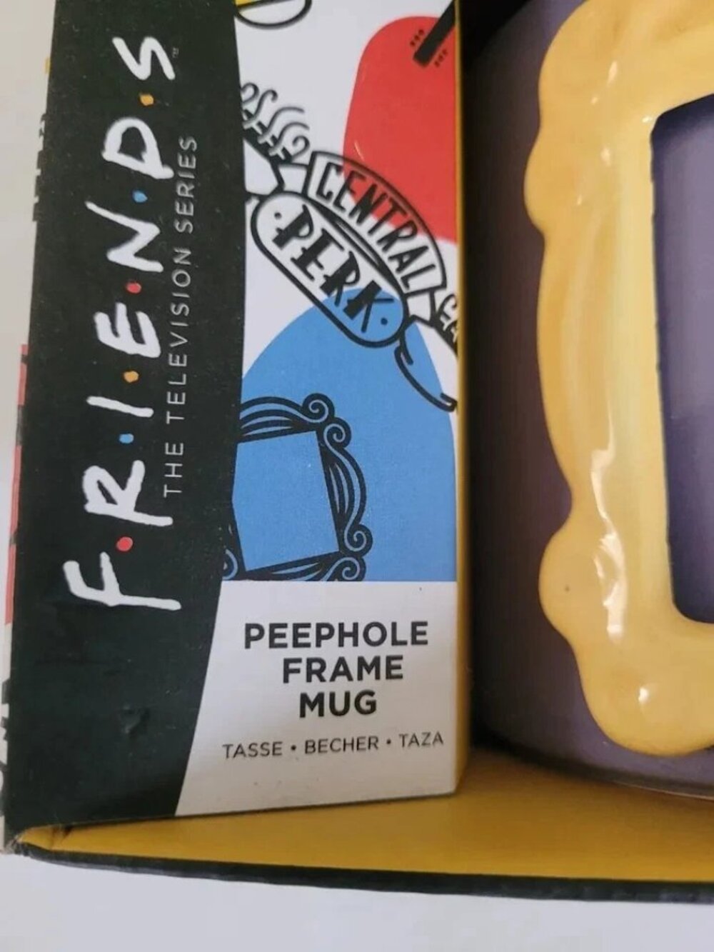 Friends TV Series Peephole Frame Mug Set Purple Yellow Gift Box New in Box - Picture 5 of 6